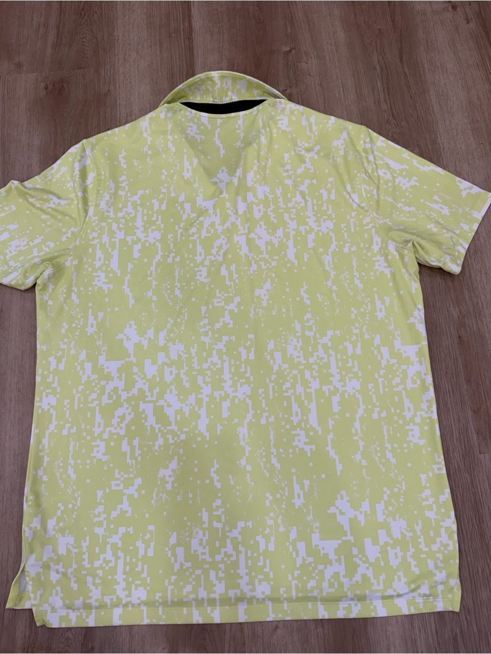 Nike Men's LG Dri-FIT Vapor Graphic Golf Polo lime green digital camouflage - Picture 2 of 4